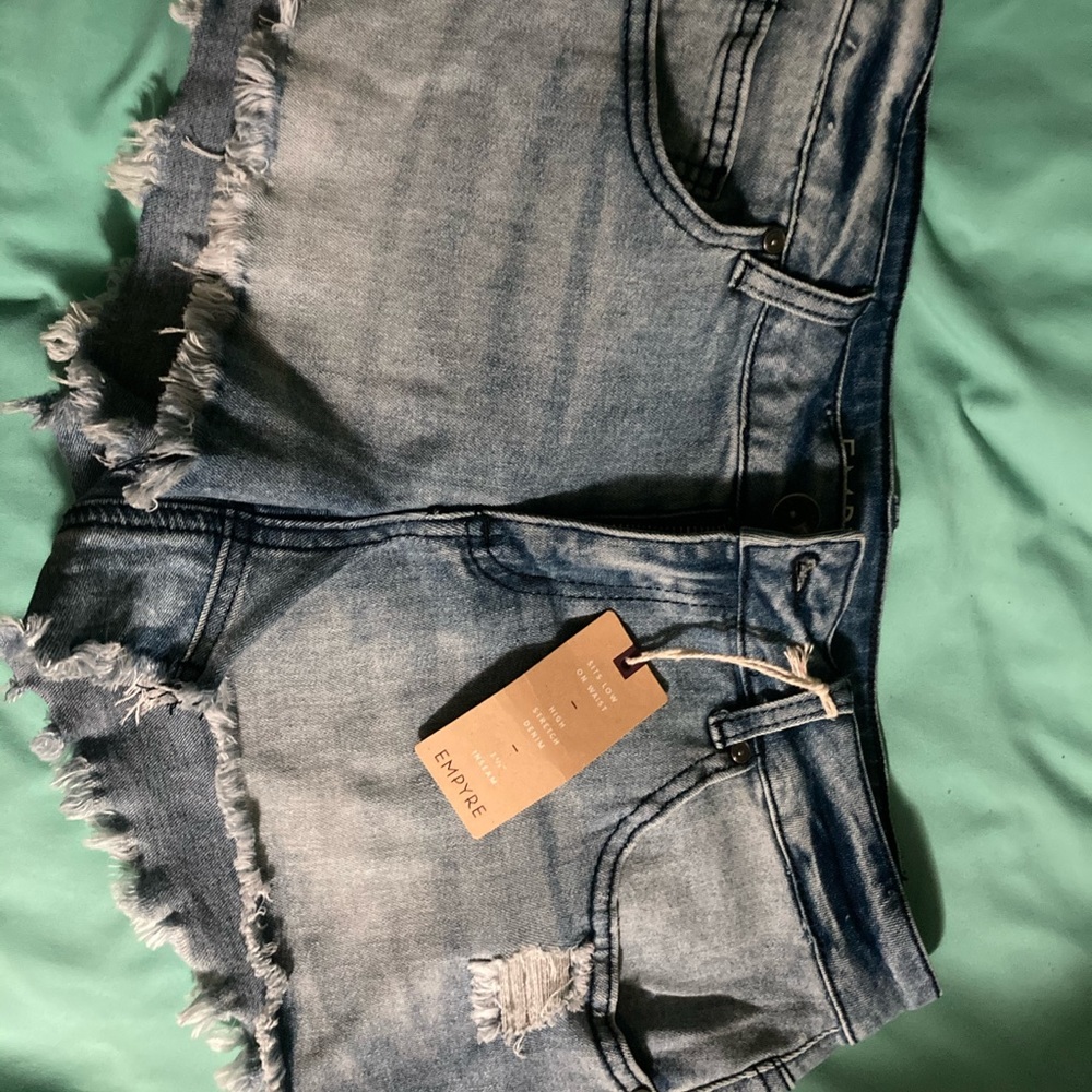 Blue short jeans